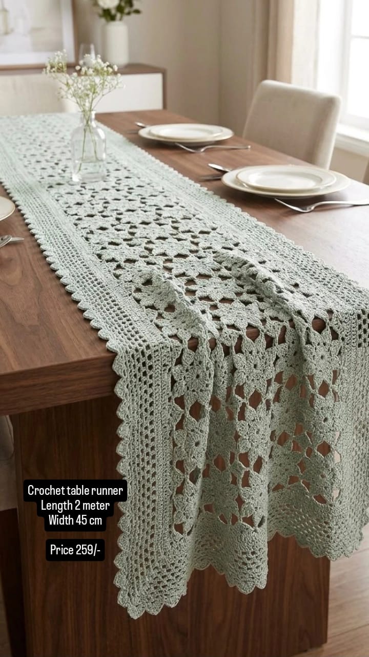 Crochet table runner