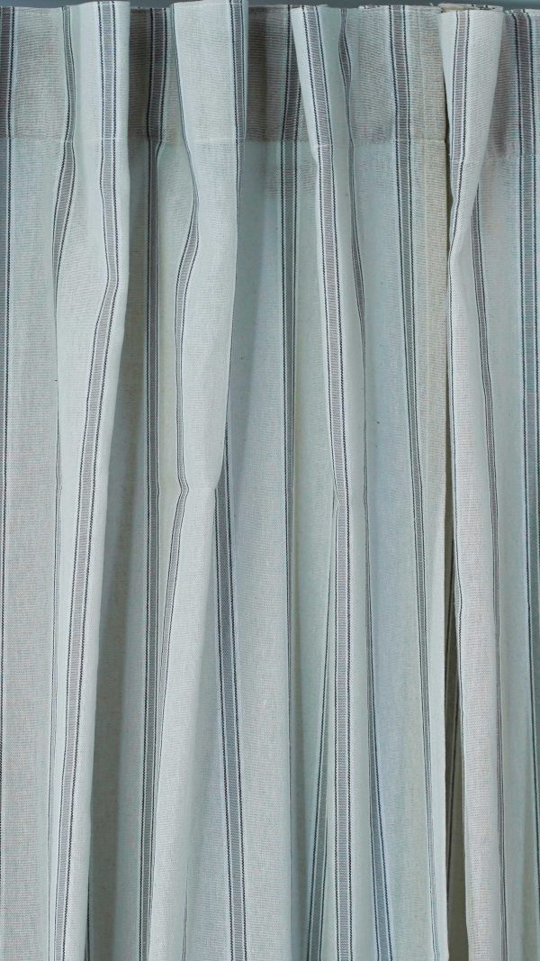 Premium Quality Printed Design Cotton Blend Curtain - Image 2