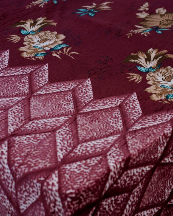 lightweight-travel-blanket