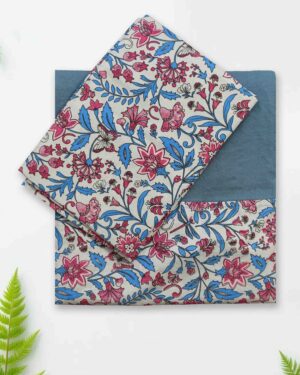 Traditional Handloom Cotton Queen Size Border Bedsheet with 2 Pillow Covers
