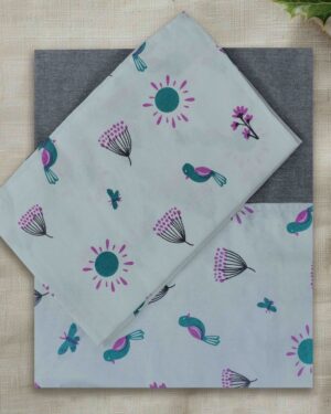 Queen size thick cotton bedsheet with matching pillow covers