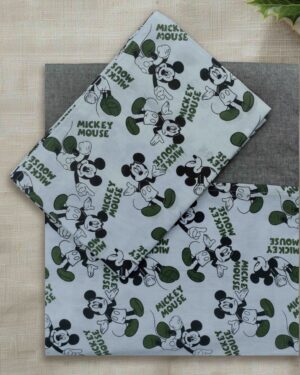 Thick cotton queen size border bedsheet with 2 pillow covers