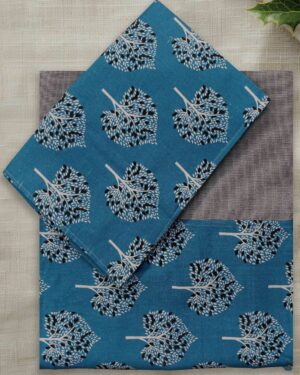 Queen size thick cotton bedsheet border design with pillow covers