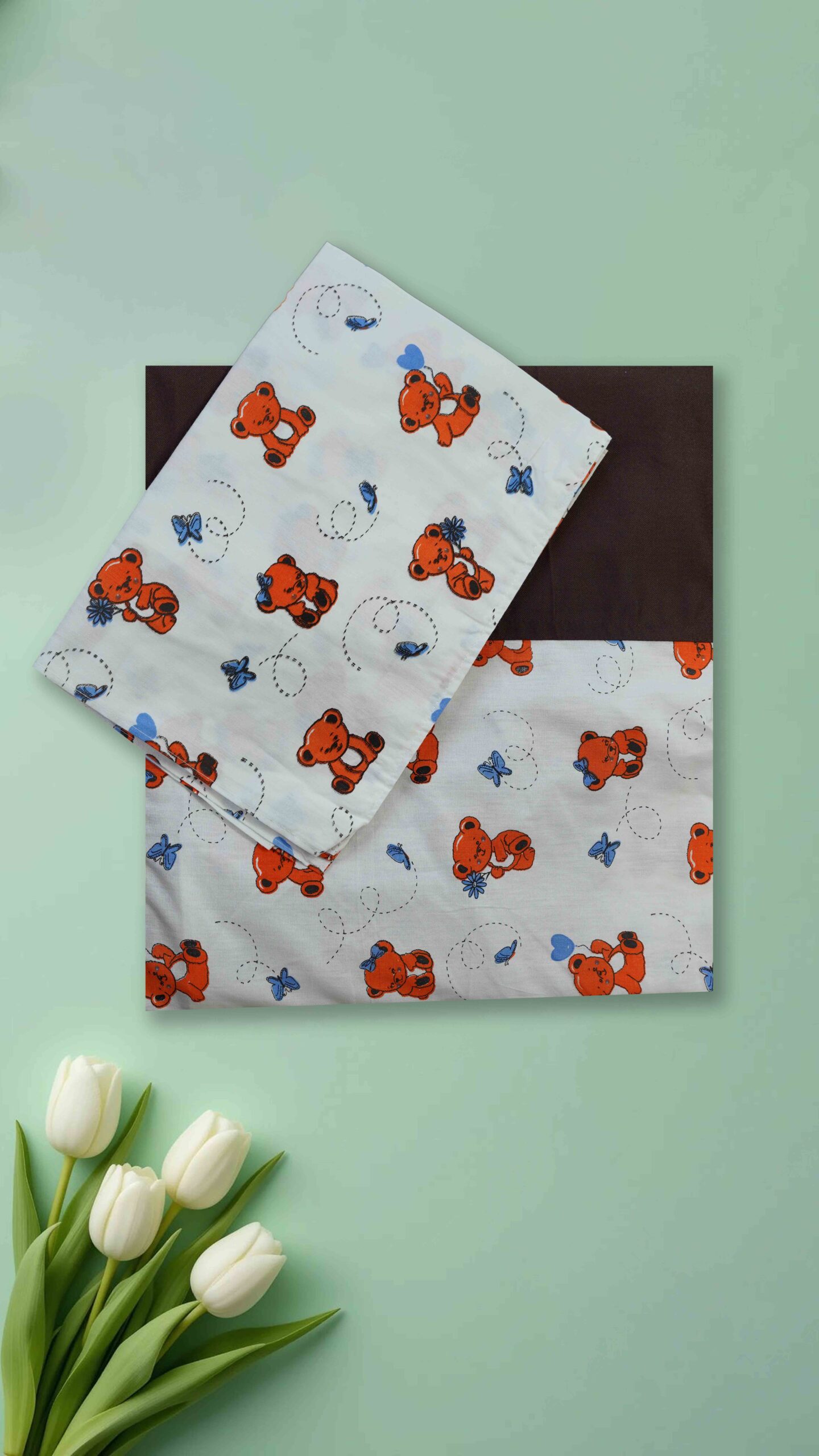 elegant border cotton queen bedsheet with pillow covers 90x100