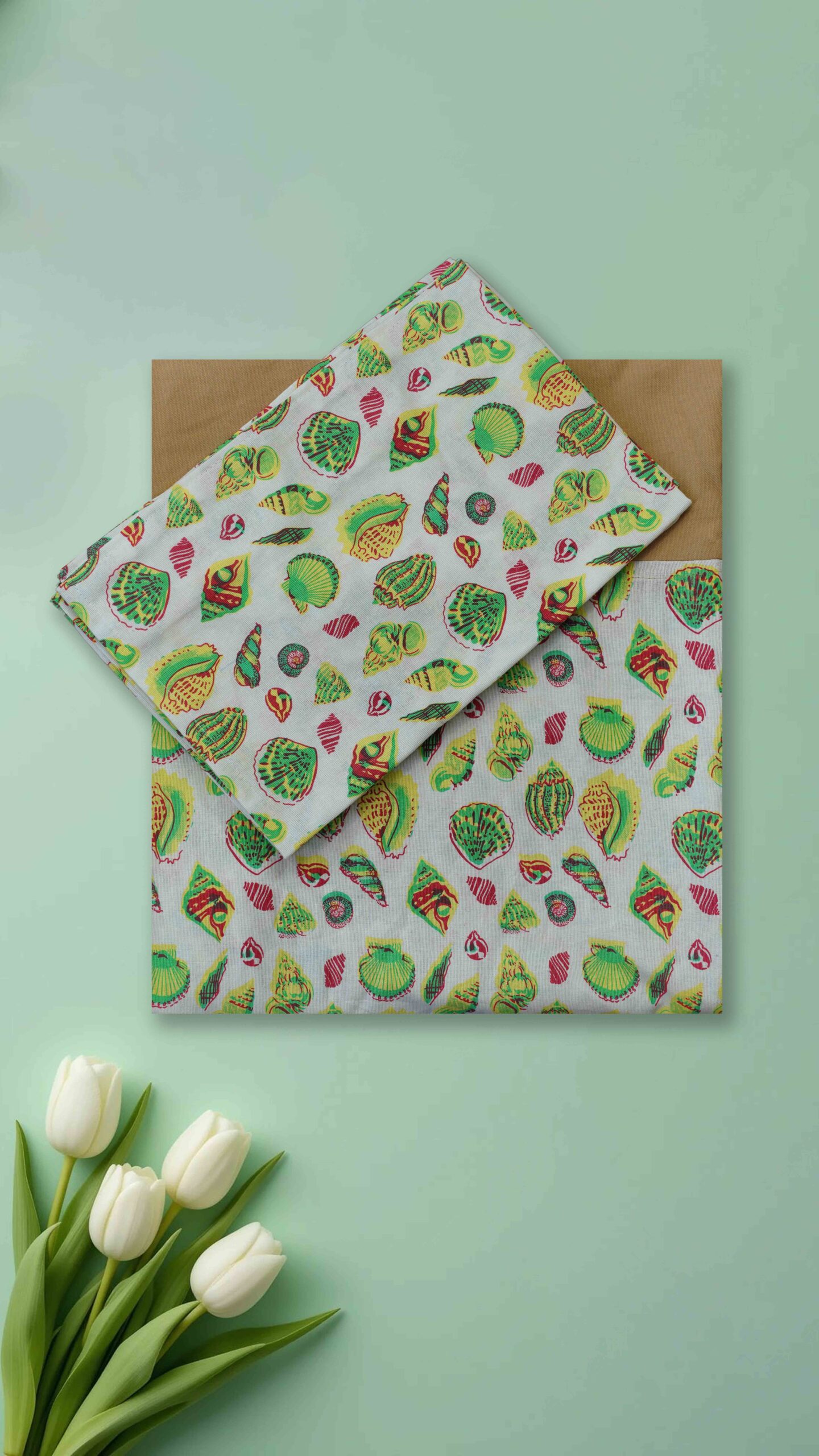 designer cotton queen bedsheet border print with pillow covers